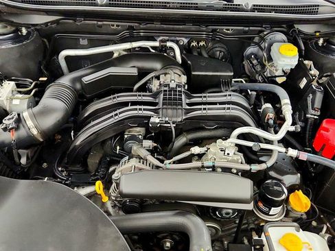 Used 2023 Subaru Outback Premium AWD/4WD image 25