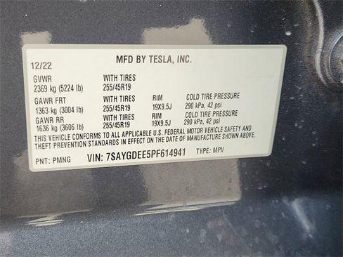 Used 2023 Tesla Model Y Long Range image 33