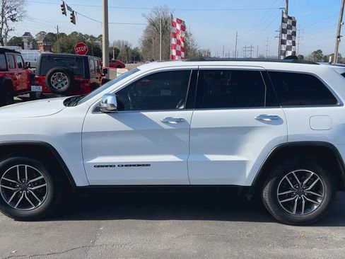 Used 2019 Jeep Grand Cherokee Limited w/ Luxury Group II image 5