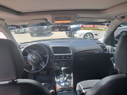 Used 2017 Audi Q5 2.0T Premium image 4