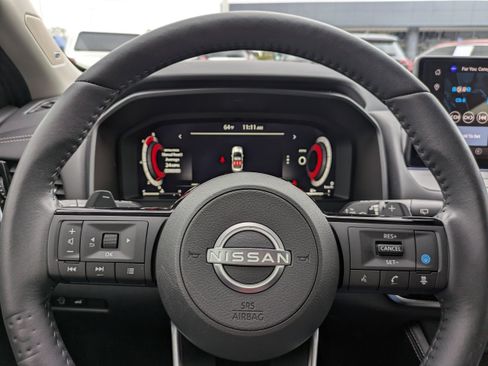 Certified 2024 Nissan Rogue Platinum w/ Platinum Premium Package image 30