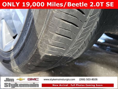 Used 2018 Volkswagen Beetle 2.0T SE image 9