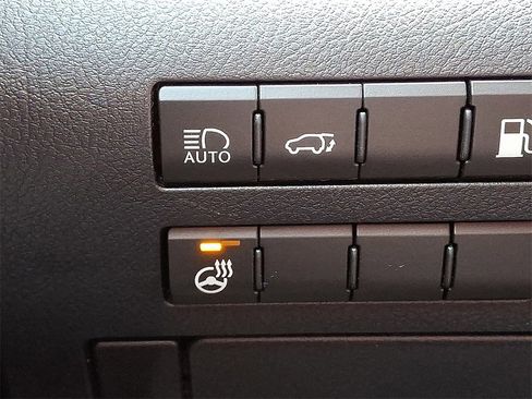 Used 2022 Lexus RX 450hL AWD w/ Premium Package image 30