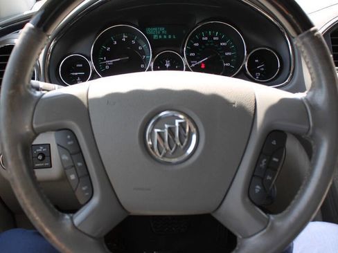 Used 2017 Buick Enclave Premium w/ Experience Buick Package AWD/4WD image 28