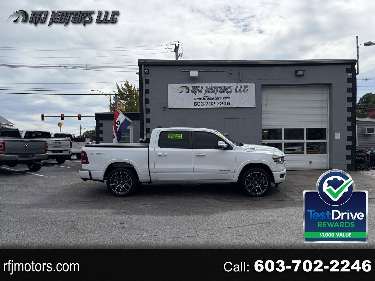 Used 2021 RAM 1500 Laramie AWD/4WD image 1