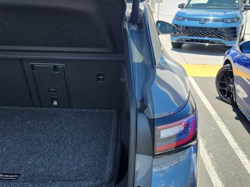 Used 2023 Volkswagen ID.4 Pro S RWD image 6