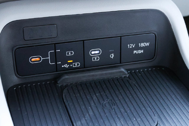 New 2026 Hyundai Kona SEL Sport FWD image 18