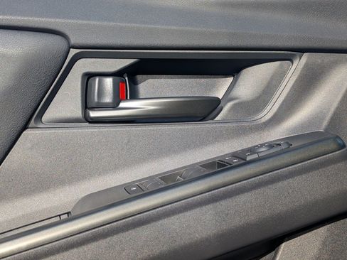 New 2026 Toyota bZ XLE Plus image 25