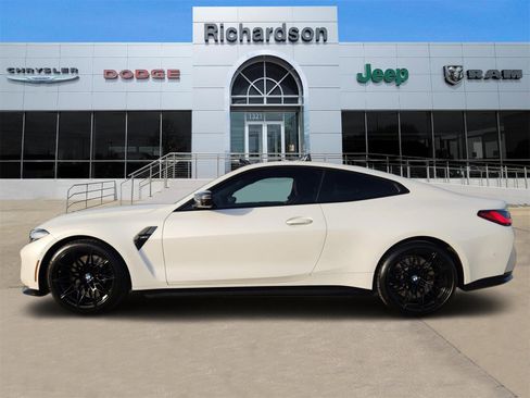 Used 2021 BMW M4 Coupe w/ M Carbon Exterior Package image 3