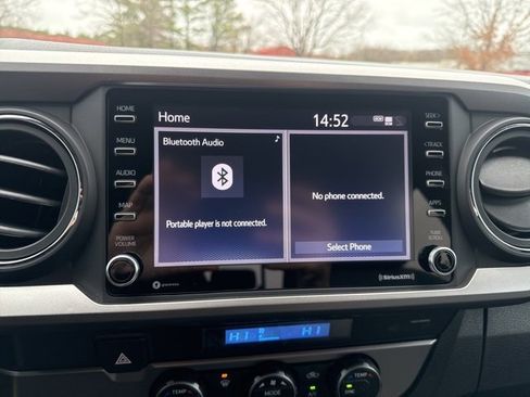 Used 2022 Toyota Tacoma SR5 image 28