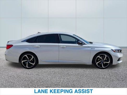 Used 2022 Honda Accord Sport image 6