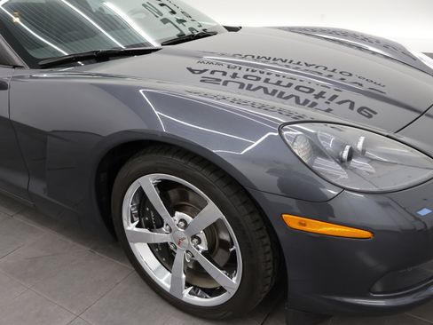 Used 2010 Chevrolet Corvette Coupe w/ 1LT RWD image 20
