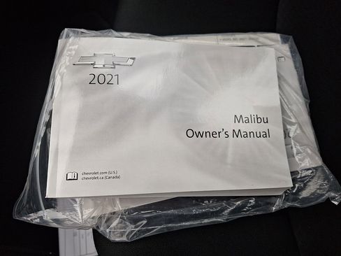 Used 2021 Chevrolet Malibu LS image 25