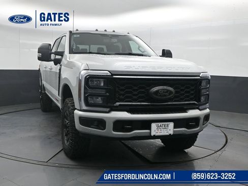 Used 2026 Ford F250 Lariat w/ Tremor Off-Road Package AWD/4WD image 5