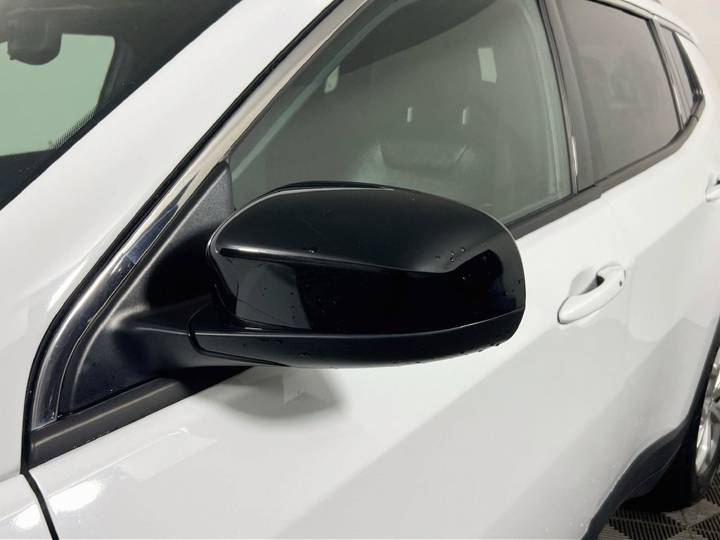 Used 2024 Jeep Compass Latitude AWD/4WD image 10