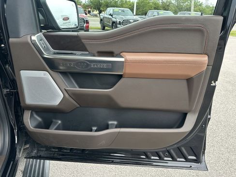 Used 2025 Ford F150 King Ranch AWD/4WD image 13