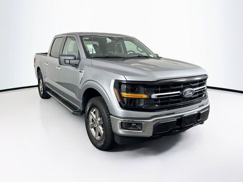 Used 2025 Ford F150 XLT w/ Equipment Group 301A Standard AWD/4WD image 7