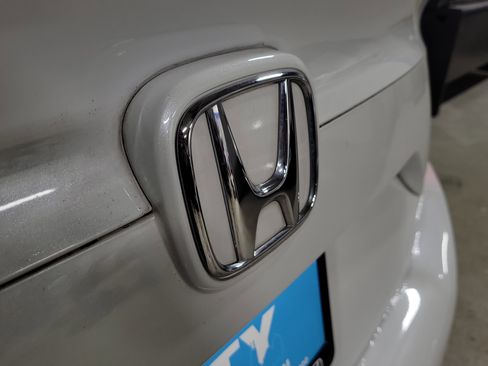 Used 2020 Honda Civic LX image 7