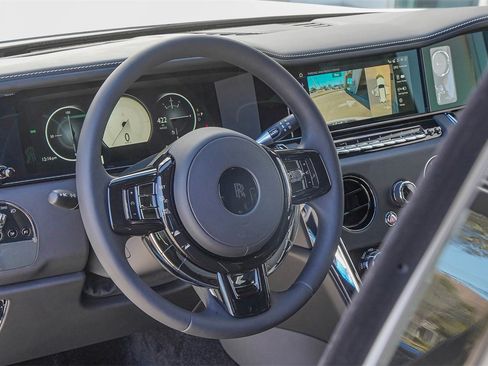 New 2026 Rolls-Royce Cullinan image 19