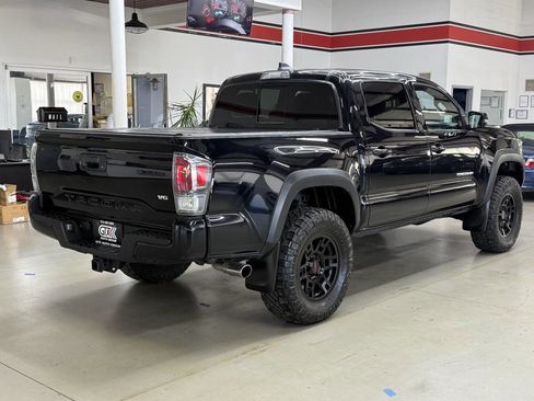 Used 2020 Toyota Tacoma TRD Off-Road w/ TRD Premium Off Road Package image 5