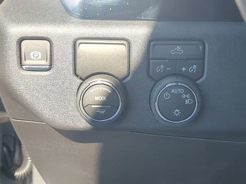 New 2026 Chevrolet Silverado 1500 LT w/ Texas Edition Plus image 14