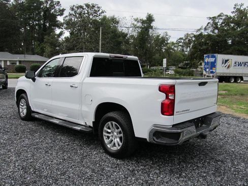 Used 2022 Chevrolet Silverado 1500 LTZ w/ LTZ Convenience Package II image 4