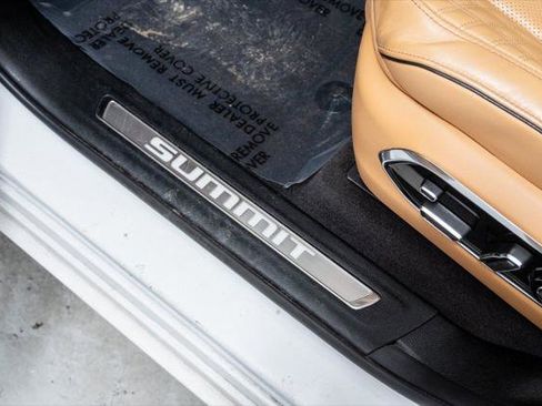 Used 2021 Jeep Grand Cherokee L Summit AWD/4WD image 26