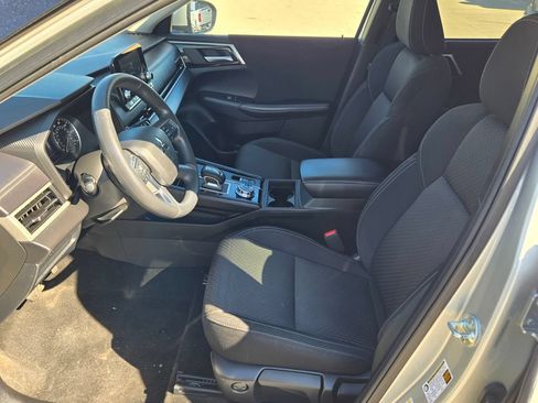 Used 2024 Mitsubishi Outlander ES AWD/4WD image 27