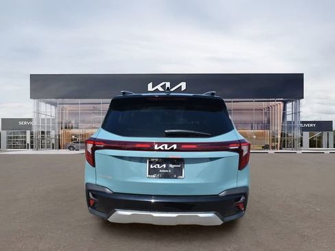 New 2026 Kia Seltos S FWD image 5