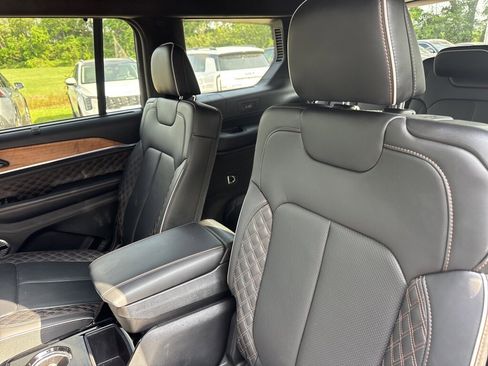 Used 2022 Jeep Grand Cherokee L Summit AWD/4WD image 27