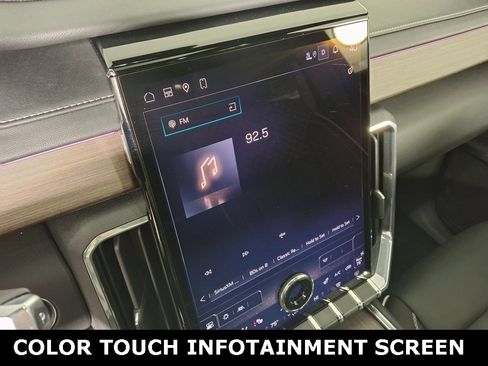 Used 2024 GMC Acadia Denali w/ Super Cruise Package image 18