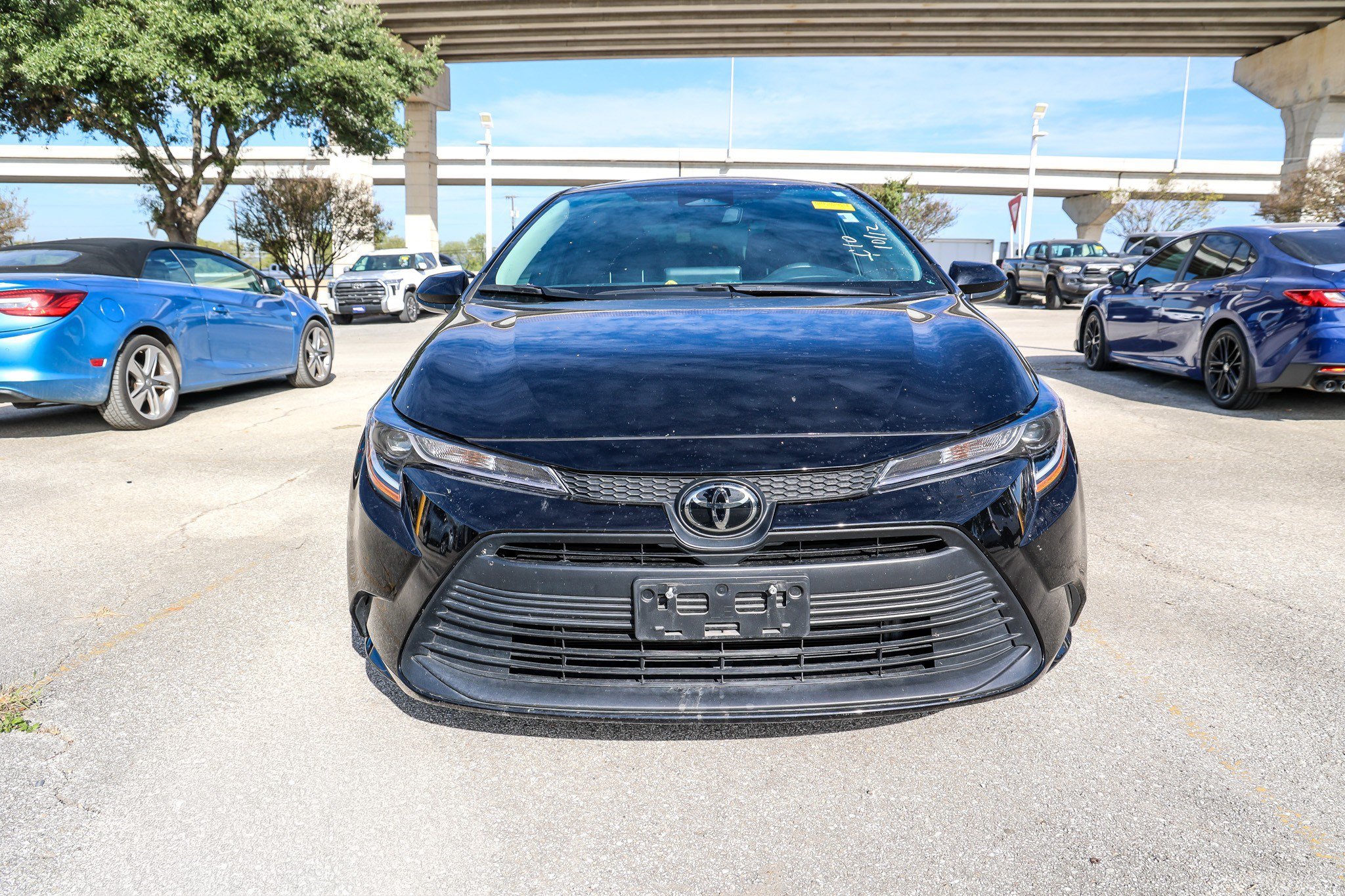Certified 2024 Toyota Corolla LE FWD image 4