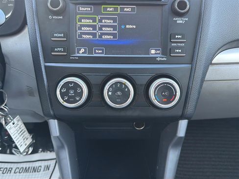 Used 2016 Subaru Forester 2.5i AWD/4WD image 19