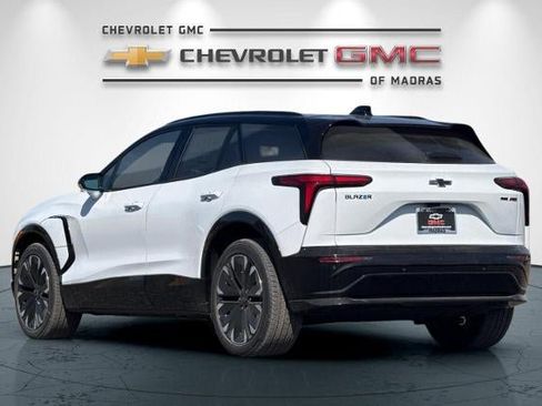 New 2026 Chevrolet Blazer EV RS AWD/4WD image 5