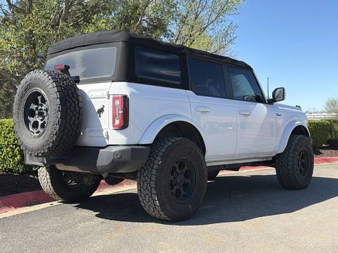 Used 2022 Ford Bronco Outer Banks image 3