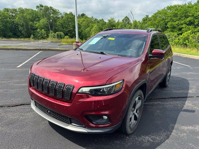 Used 2019 Jeep Cherokee Limited w/ Luxury Group AWD/4WD image 7