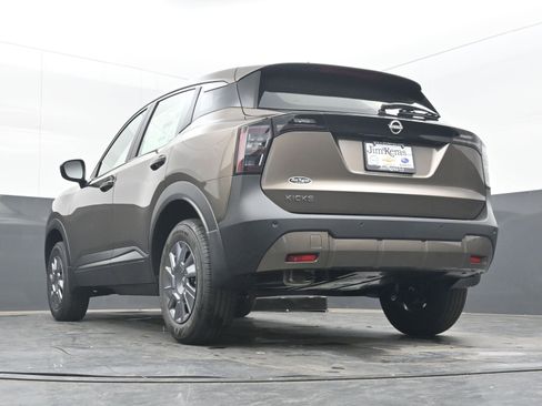 New 2026 Nissan Kicks S image 26