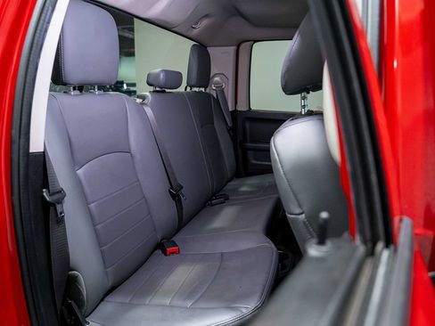 Used 2019 RAM 1500 Tradesman RWD image 16