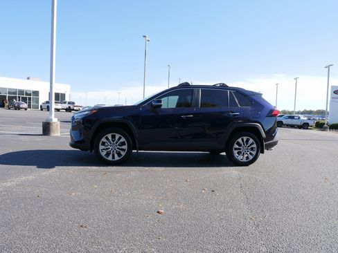 Used 2025 Toyota RAV4 Limited image 5