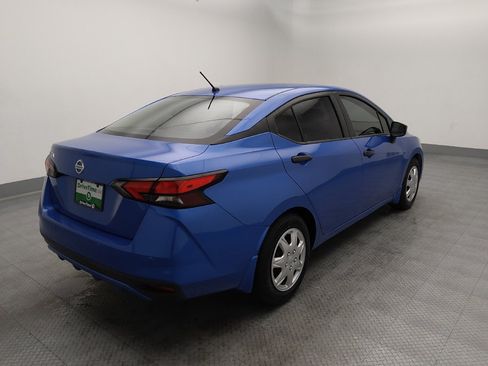 Used 2020 Nissan Versa S FWD image 9
