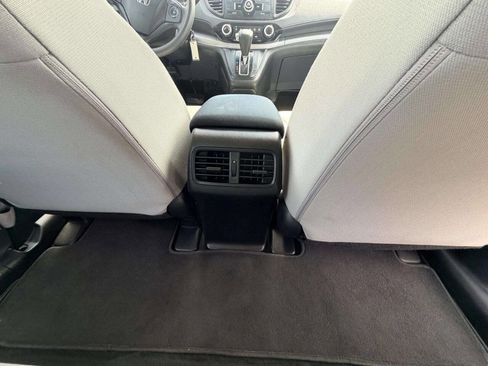 Used 2015 Honda CR-V LX image 30