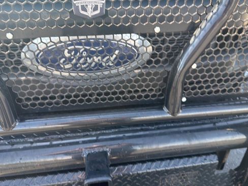 Used 2021 Ford F250 XL w/ Power Equipment Group image 4