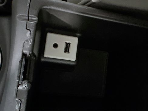 Used 2016 Buick Verano Sport Touring w/ Driver Confidence Package image 37