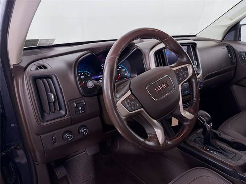 Used 2022 GMC Canyon Denali AWD/4WD image 16
