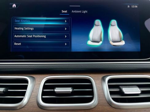 Certified 2025 Mercedes-Benz GLS 450 GLS 450 image 36