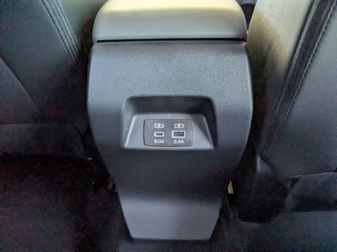 Certified 2024 Subaru Crosstrek 2.0i Premium w/ Crosstrek Mirror Package AWD/4WD image 23