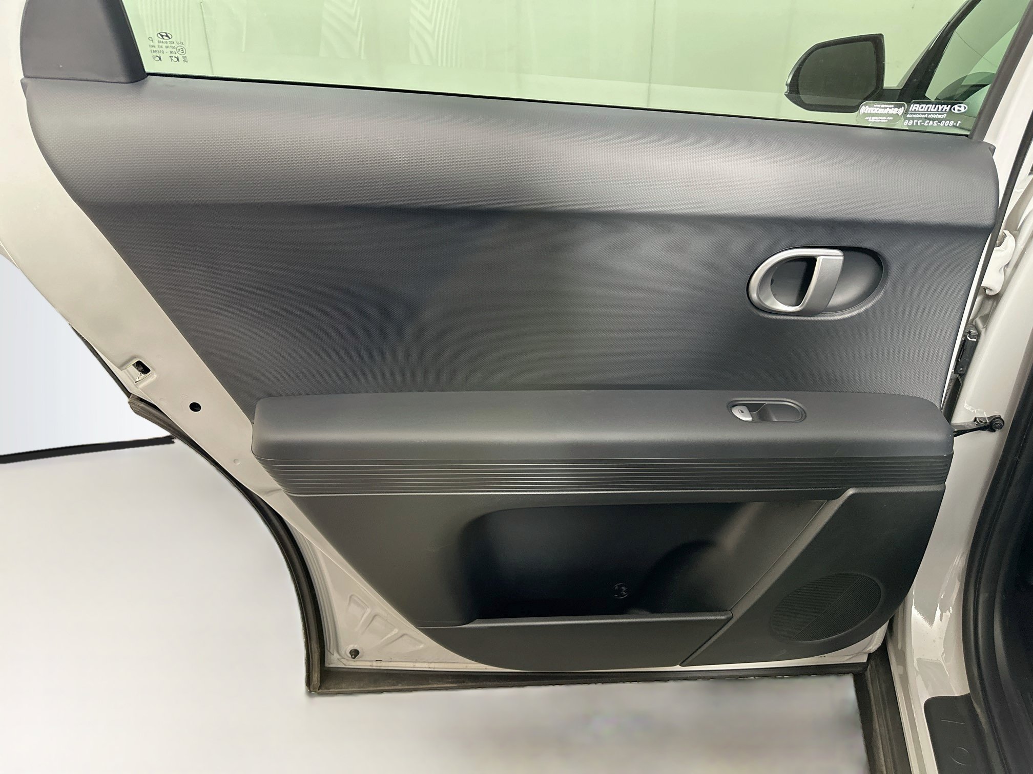 Used 2024 Hyundai Ioniq 5 SEL RWD image 26