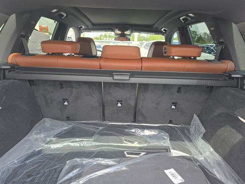 New 2026 BMW X5 xDrive40i w/ Executive Package AWD/4WD image 9