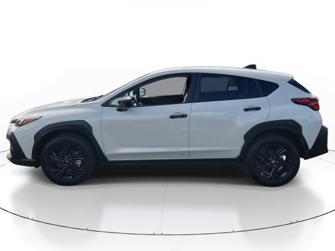 Used 2025 Subaru Crosstrek 2.0i image 3