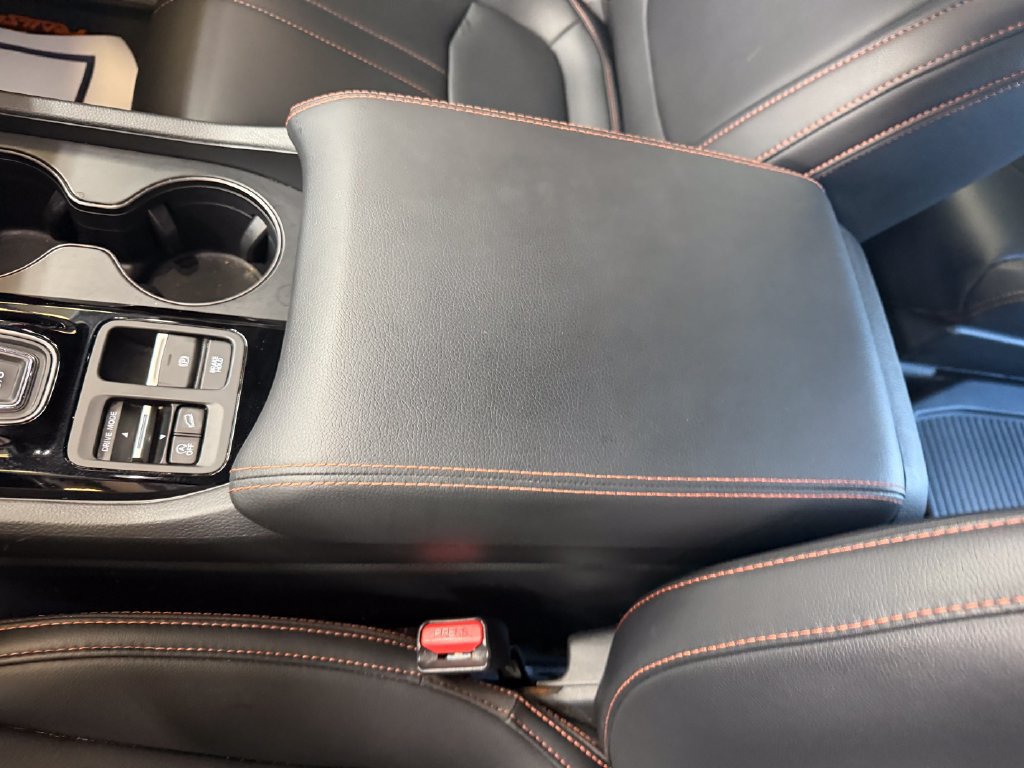 Used 2024 Honda Pilot TrailSport image 16